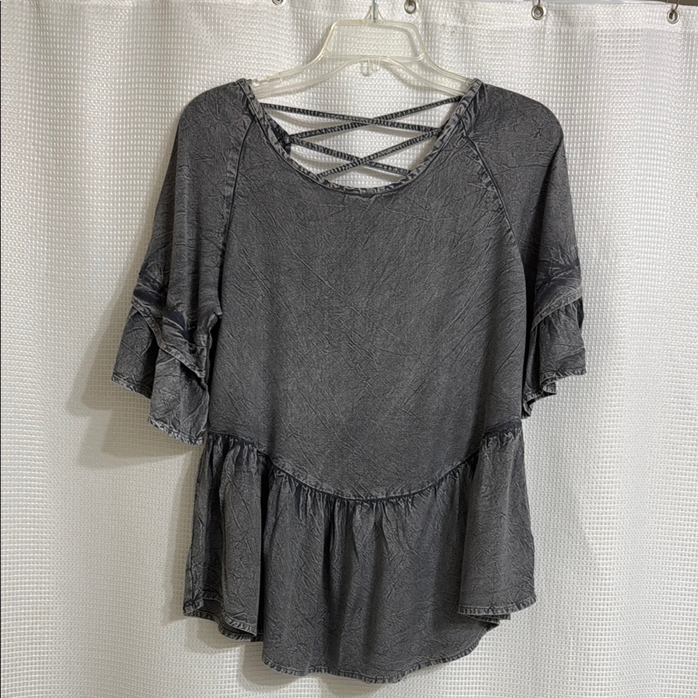 NWT Style Envy Gray Blouse with Ruffled Details. Size S
